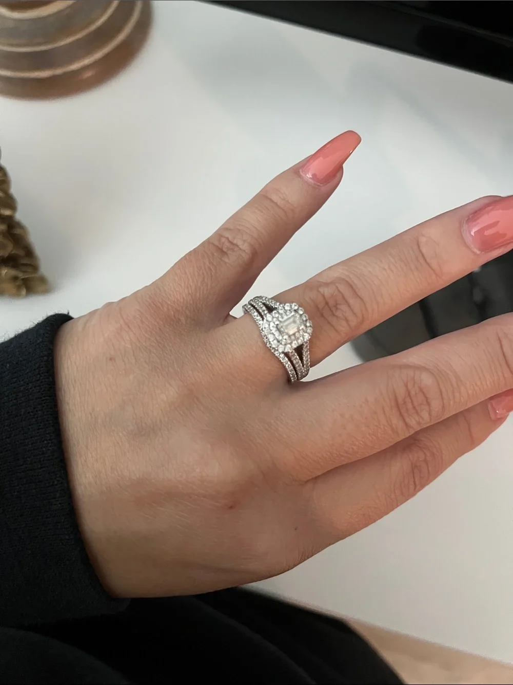 Zales| Vera Wang “Love” Bridal Ring Set